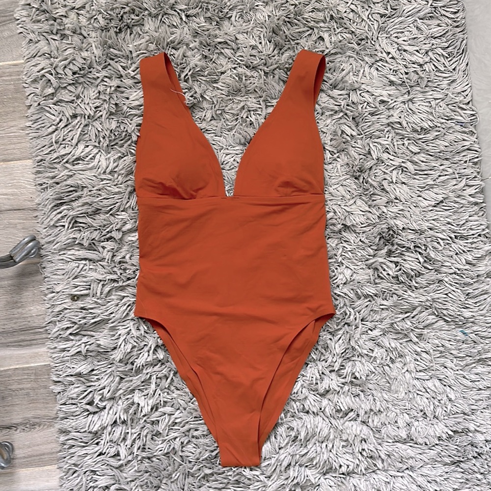 L* Space Katness one piece